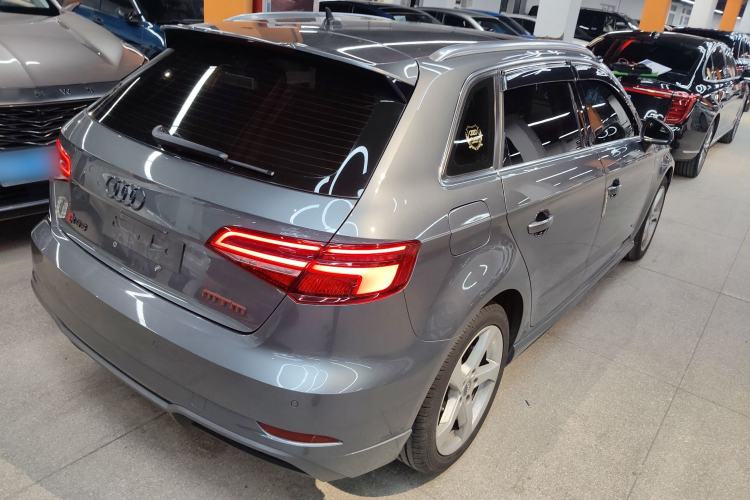 Used Audi A3 2019 Sportback 35 TFSI Fashion Edition China VI Emission Standard Rear Right 45 Deg