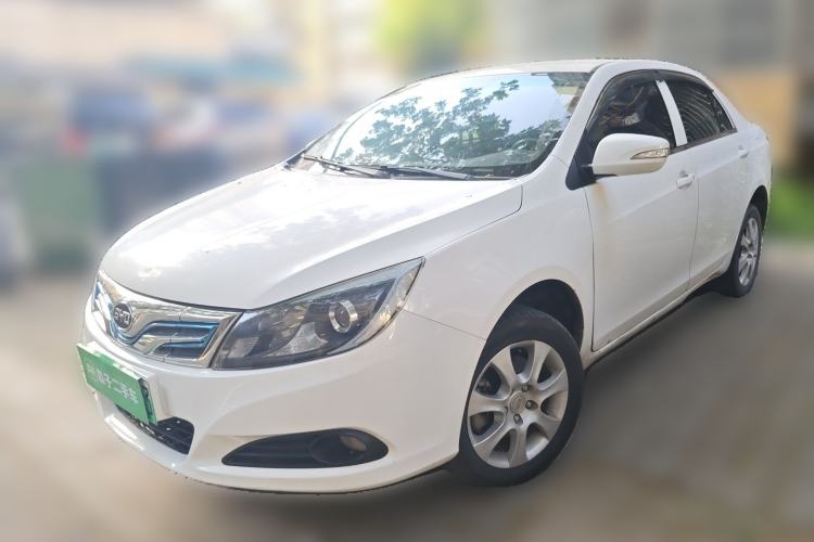 Used BYD e5 2016 300 Comfort Version