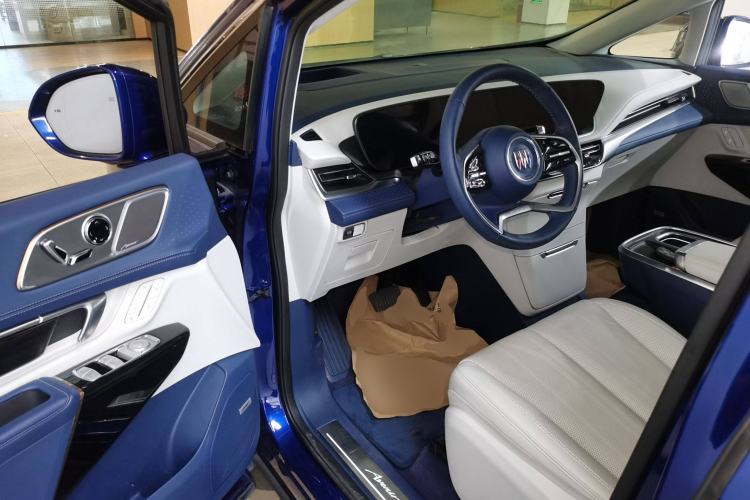 Used Buick Century 2023 2.0T Six-Seater Yinshi Edition