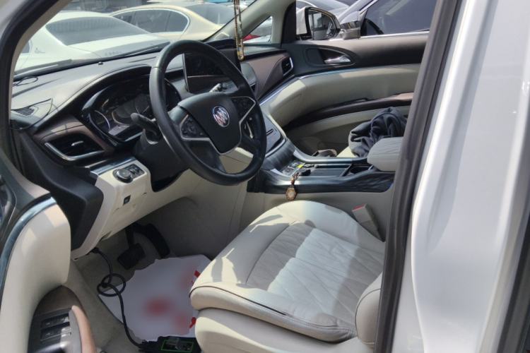 Used Buick GL8 2021 Land Cruiser Executive Class 652T Luxury Model