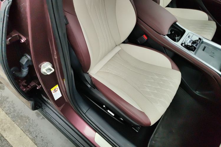 Used BYD Seal 2023 DM-i 1.5T 121km Flagship Model
