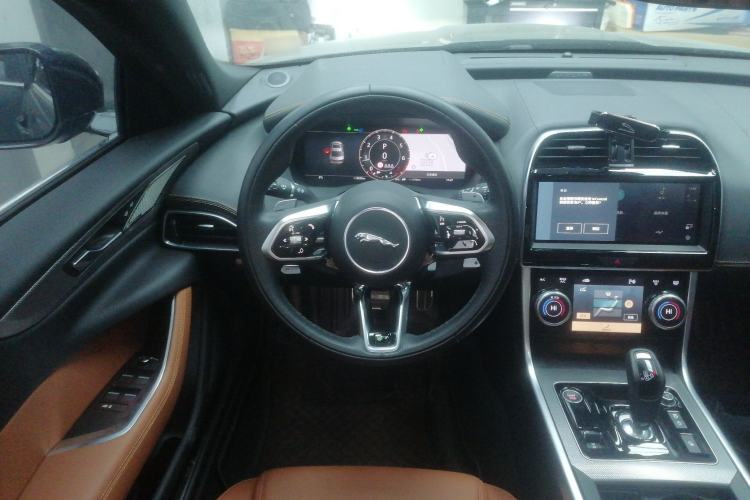 Used Jaguar XEL 2024 2.0T 250 PS R-DYNAMIC S Advanced Sport Edition
