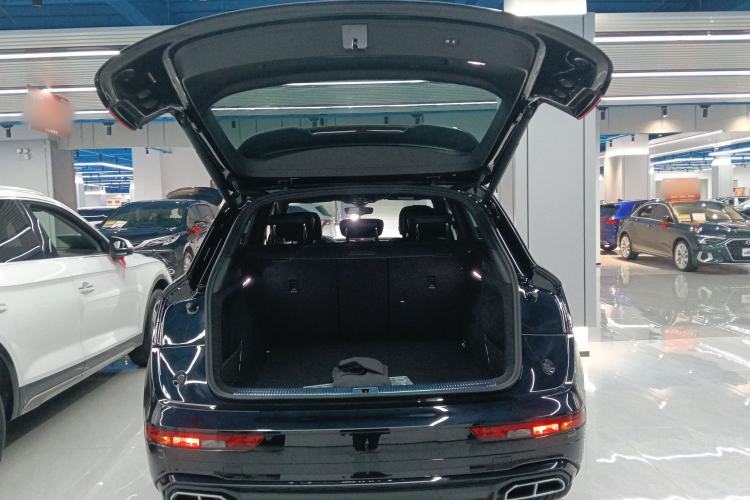 Used Audi Q5L 2025 quattro 45th Anniversary Edition 45 TFSI Luxury Dynamic Model