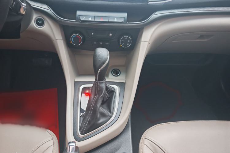 Used Buick GT 2016 15N Automatic Elite Edition Gear Lever