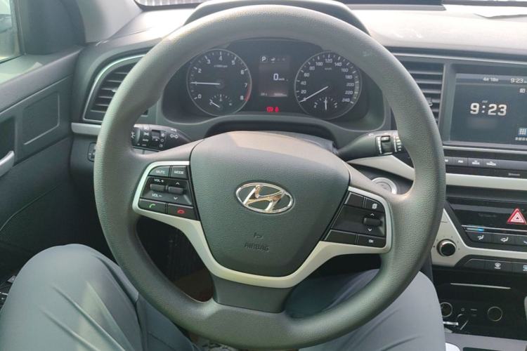 Used Hyundai Elantra (6th Generation / Lingdong) 2016 1.6L Automatic ZhiXuan – Elite Version