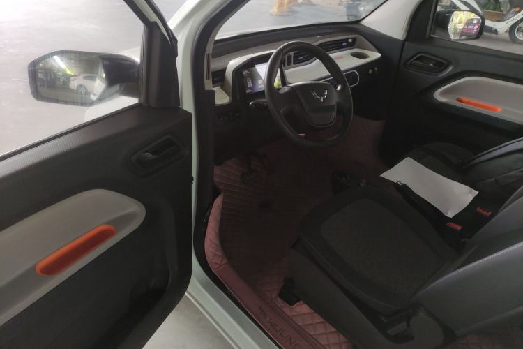 Used Wuling Hongguang MINIEV 2020 Enjoyment Model Lithium Iron Phosphate Driver Seat