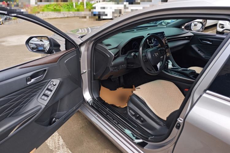 Used Toyota Avalon 2019 2.5L Touring Premium Version China V Standard
