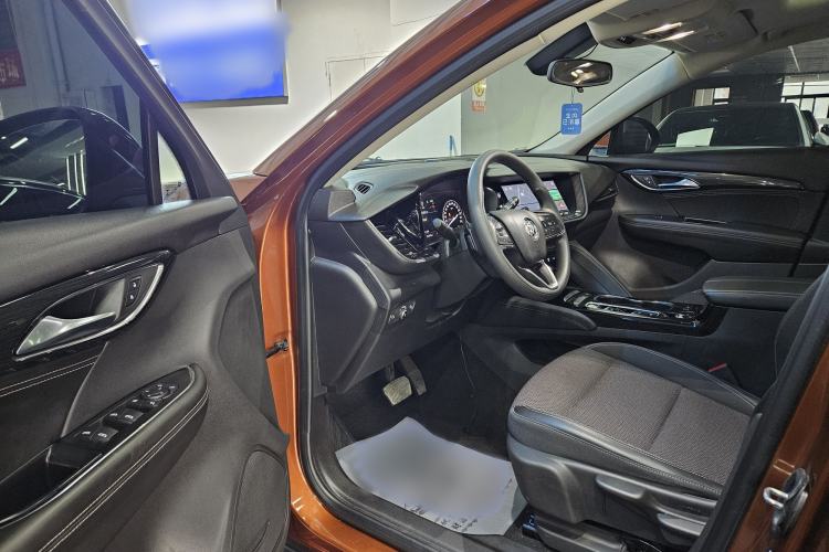 Used Buick Envision 2020 Onix S 652T Two-Wheel Drive Elite Model Interior 1