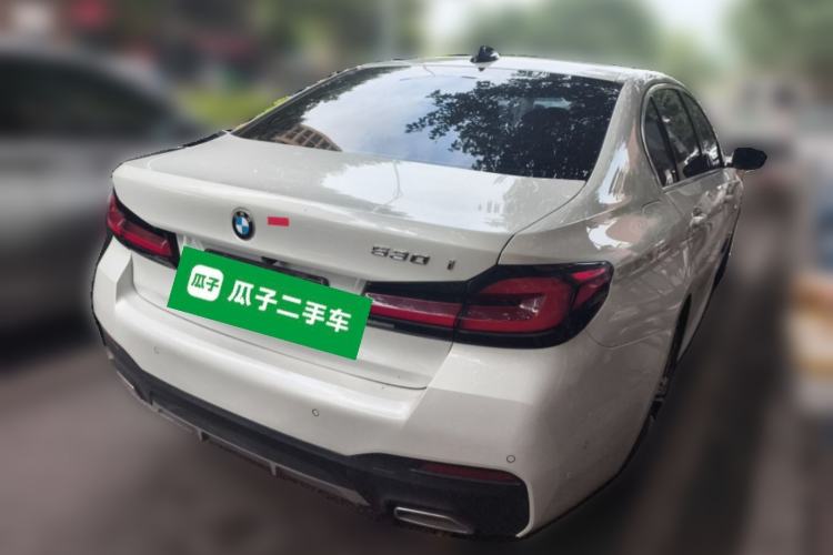 Used BMW 5 Series 2022 530Li Luxury Edition M Sport Package Rear Right 45 Deg