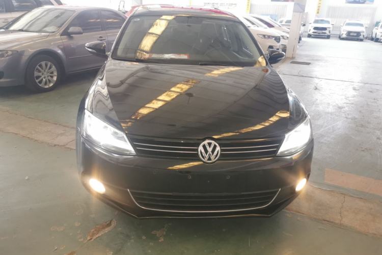 Used Volkswagen Sagitar 2014 Revised Version 1.4TSI Automatic Luxury Edition Front