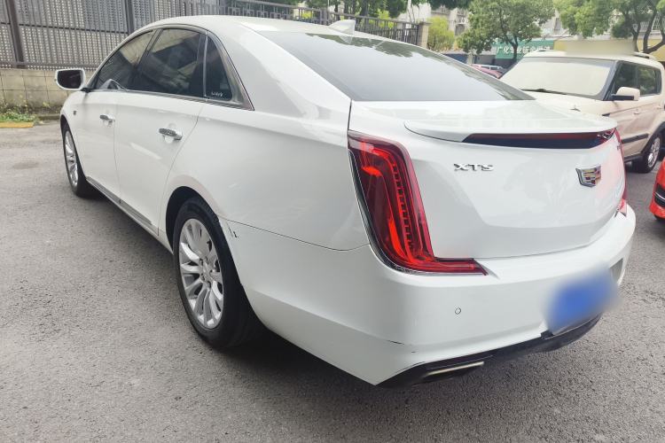 Used Cadillac XTS 2018 28T Elite Edition Rear Left 45 Deg