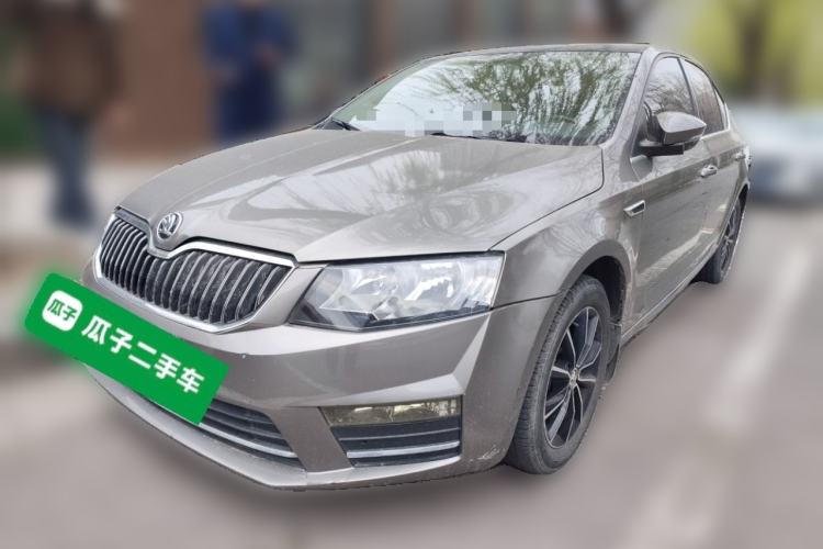 Used Skoda Octavia 2017 1.6L Manual Smart Drive Edition