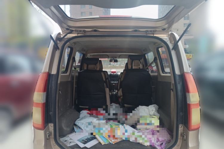 Used Wuling Hongguang 2014 1.2L Standard Model China IV