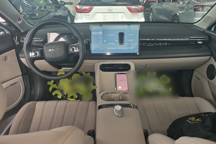 Used AION RT 2025 650 LiDAR Edition Center Console