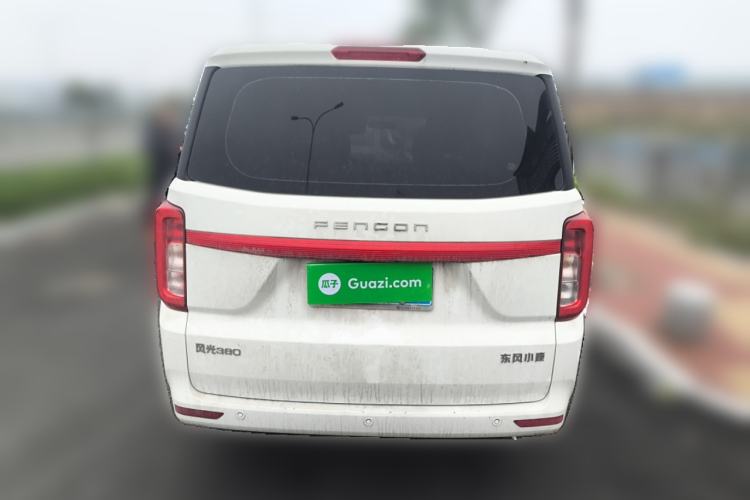 Used Dongfeng Fengon 380 2022 1.5L Comfort-Class Passenger Vehicle (Steel Spring) with 7 Seats Rear