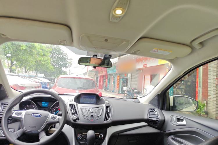 Used Ford Kuga 2015 1.5L GTDi Two-Wheel-Drive Comfort Model
