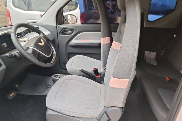 Used Wuling Hongguang MINIEV 2022 Macaron Premium Model – Lithium Iron Phosphate