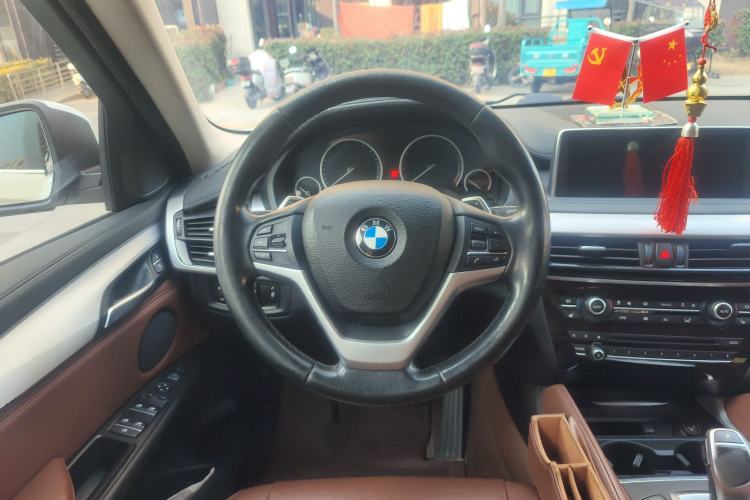 Used BMW X6 2015 xDrive35i Leading Model
