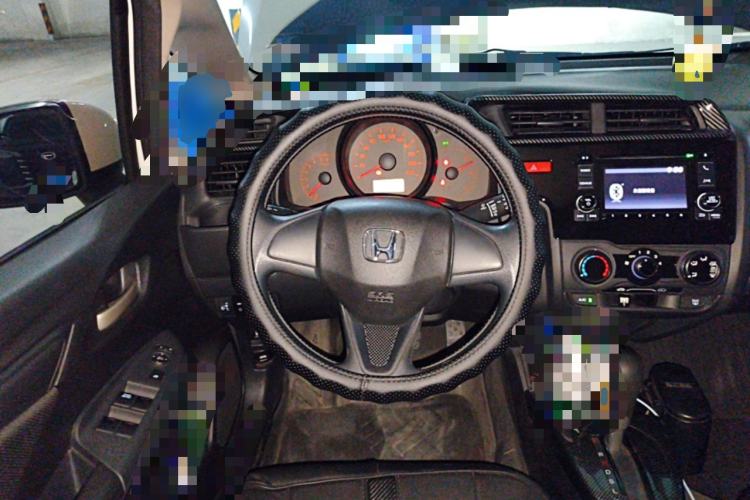 Used Honda Fit 2014 1.5L LX CVT Comfort Model Steering Wheel