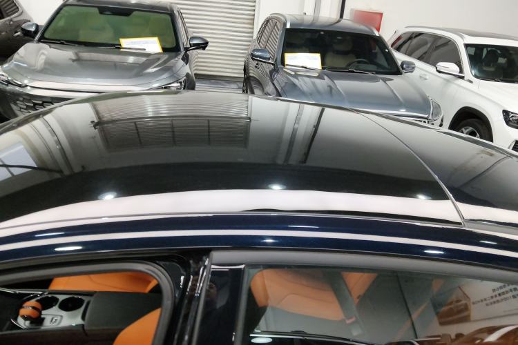 Used Changan UNI-V 2025 Model Third-Generation 2.0T Dynamic Edition