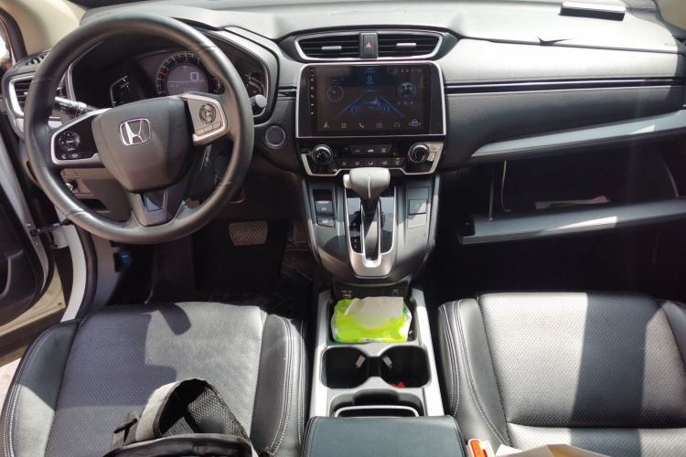 Used Honda CR-V 2021 240TURBO CVT 2WD Comfort Version Center Console