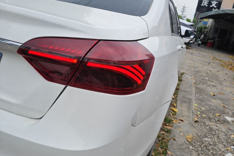 Used Geely Auto Emgrand 2020 1.5L CVT Upward Version Exterior 3