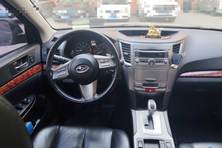 Used Subaru Outback 2010 2.5i Luxury Edition Steering Wheel