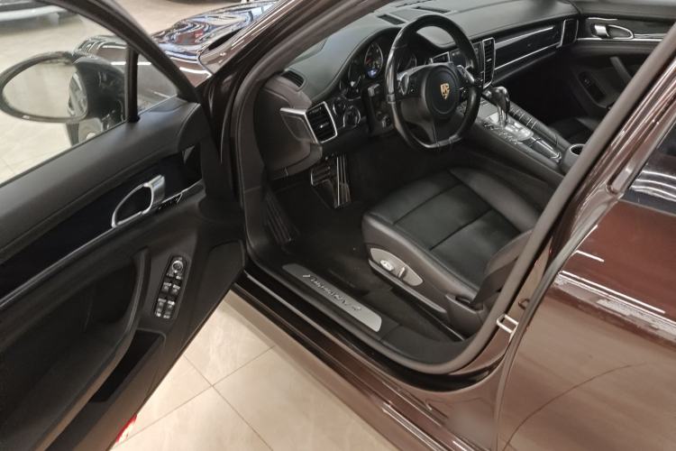 Used Porsche Panamera 2010 Panamera 4 3.6L
