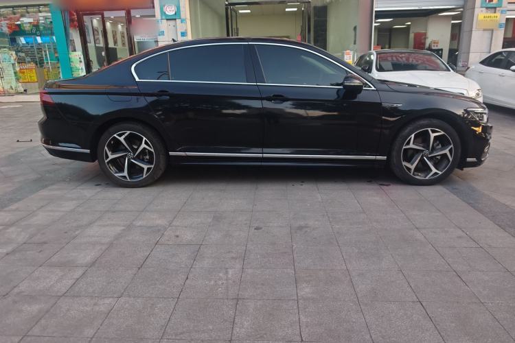 Used Volkswagen Magotan 2023 2 Million Units Commemorative Edition 330TSI DSG Luxury Version