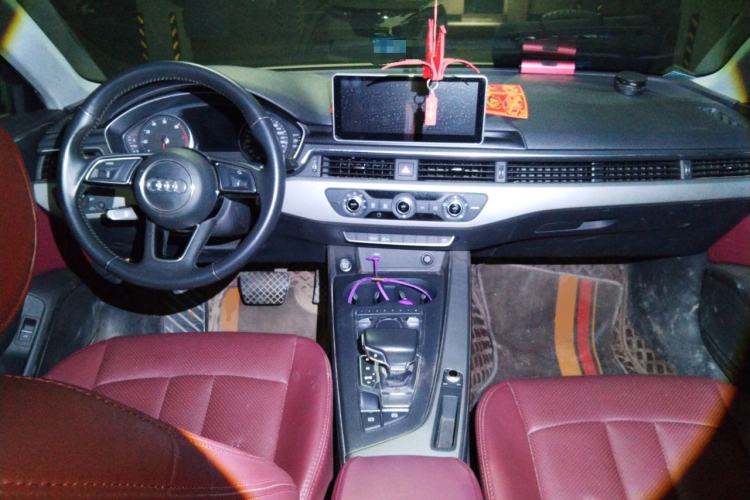 Used Audi A4L 2018 30th Anniversary Edition 30 TFSI Ambition Model