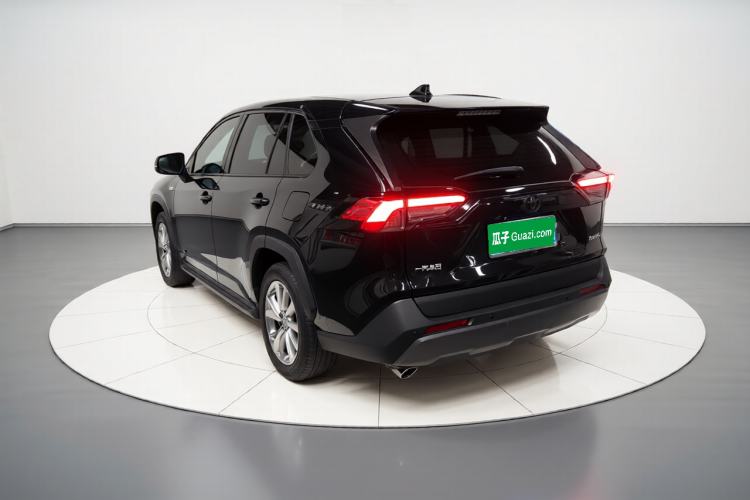 Used Toyota RAV4 2020 2.0L CVT Two-Wheel Drive Fashion PLUS Edition
