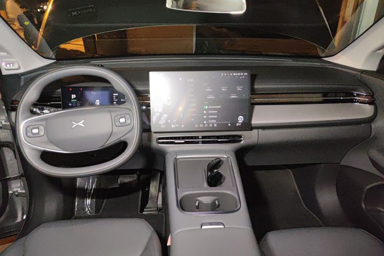 Used XPeng G6 2025 625 Long-Range Max Tech Edition