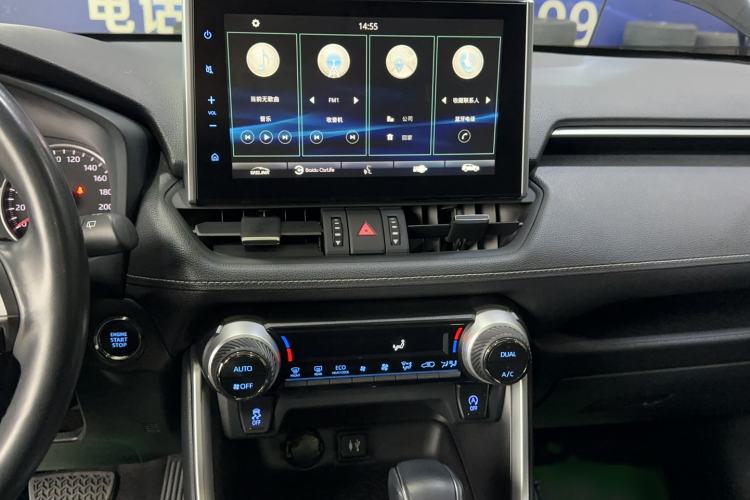 Used Toyota Wildlander 2022 2.0L CVT Four-Wheel Drive Luxury Edition Audio And AC Panel