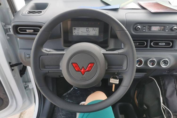 Used Wuling Zhiguang New Energy 2025 Standard Model