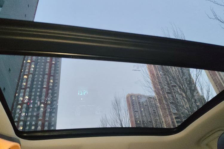 Used Haval H2 2018 Red-Label 1.5T Dual-Clutch Two-Wheel-Drive Luxury Model