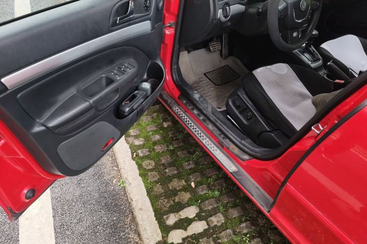 Used Skoda Octavia 2010 2.0 TSI RS