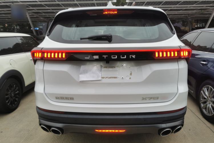 Used JETOUR X70 PRO 2023 2.0T DCT Luxury PRO+ 7-Seater
