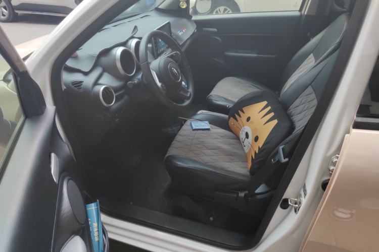 Used ORA Black Cat 2022 351 km Standard Version Ternary Lithium Left Front Seat