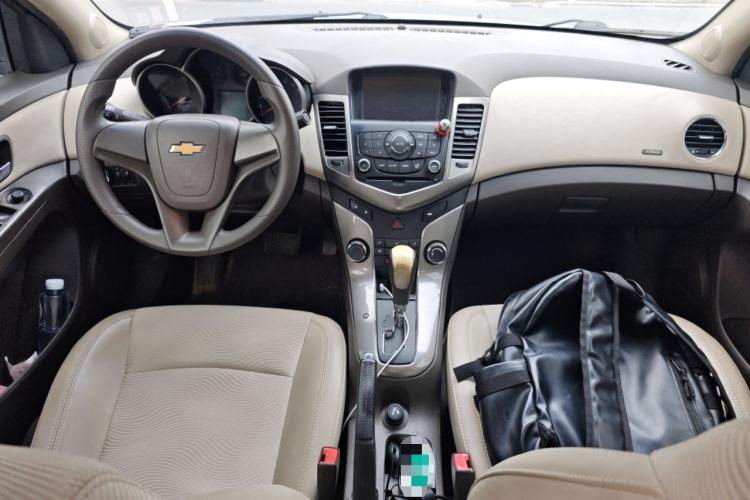 Used Chevrolet Cruze 2015 1.5L Classic SE AT
