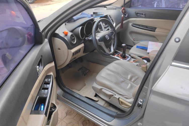 Used Changan Eado 2013 1.6L Manual Luxury Model China V Standard