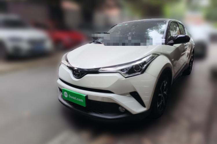 Used Toyota C-HR 2018 2.0L Leading with Sunroof China VI Standard