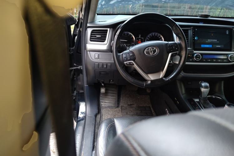 Used Toyota Highlander 2017 2.0T Four-Wheel Drive Ultimate Edition 7 Seats