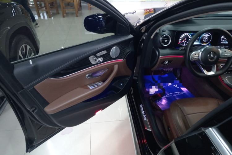 Used Mercedes-Benz E-Class 2019 Restyled E 300 L Sporty and Stylish Edition
