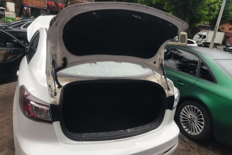 Used Mazda Mazda 3 2011 Sedan 1.6L Automatic Comfort Model
