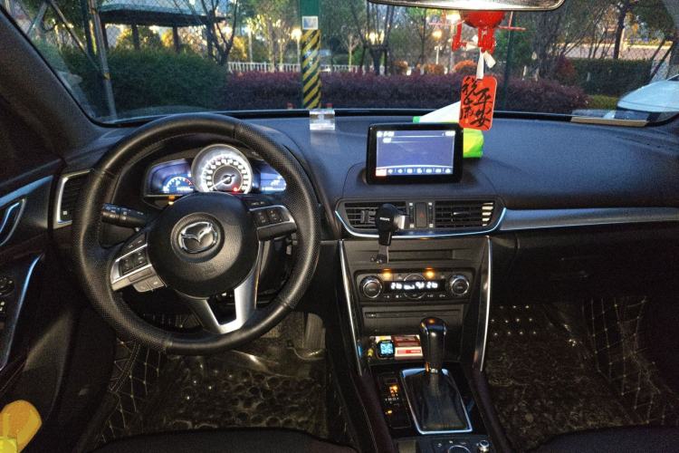 Used Mazda CX-4 2016 2.5L Automatic 4x4 Sky Blue Passion Edition Center Console