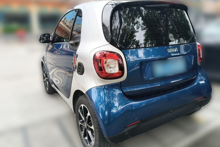 Used smart fortwo 2015 1.0L 52 kW Hardtop Passion Edition
