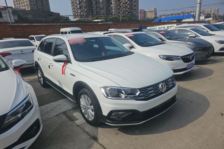 Used Volkswagen C-TREK 2020 1.5L Automatic Fashion Edition