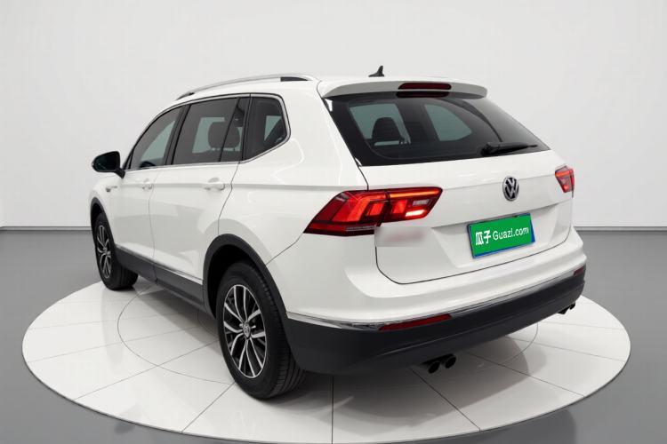 Used Volkswagen Tiguan L 2018 280TSI Automatic Two-Wheel Drive Comfort Edition