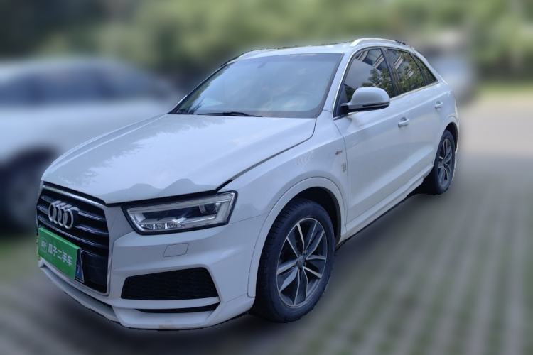 Used Audi Q3 2018 30 TFSI Fashion Edition Collector's Version Guazi used car, China used car export, Used car for sale, Used cars, Cheapest cars for sale
