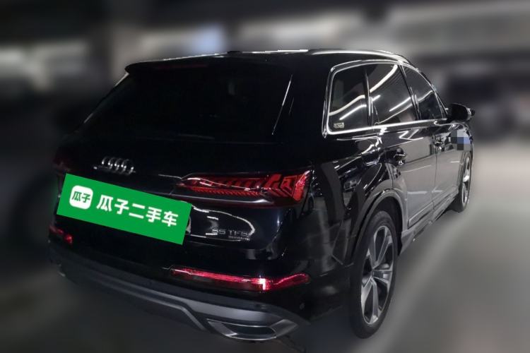 Used Audi Q7 2020 55 TFSI quattro S line sports model
